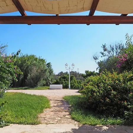 Rugiada Villa *
